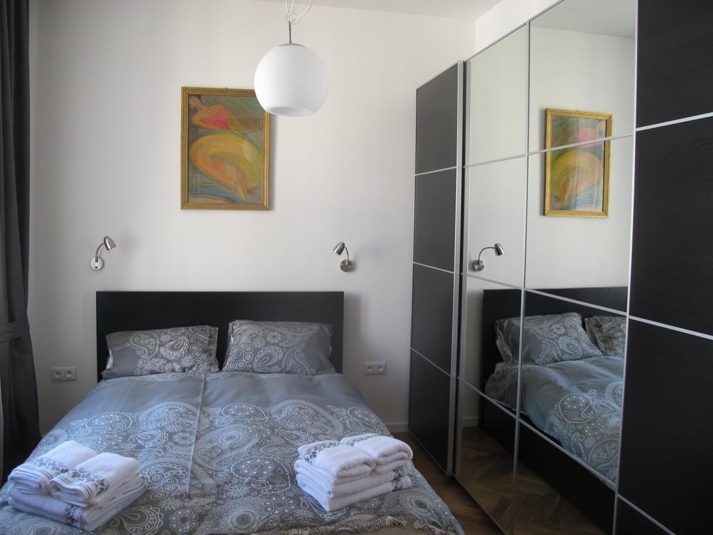 شقة Apartament Czapskich Big House كراكوفيا المظهر الخارجي الصورة